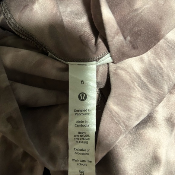 Lululemon Align Leggings - Picture 3 of 4